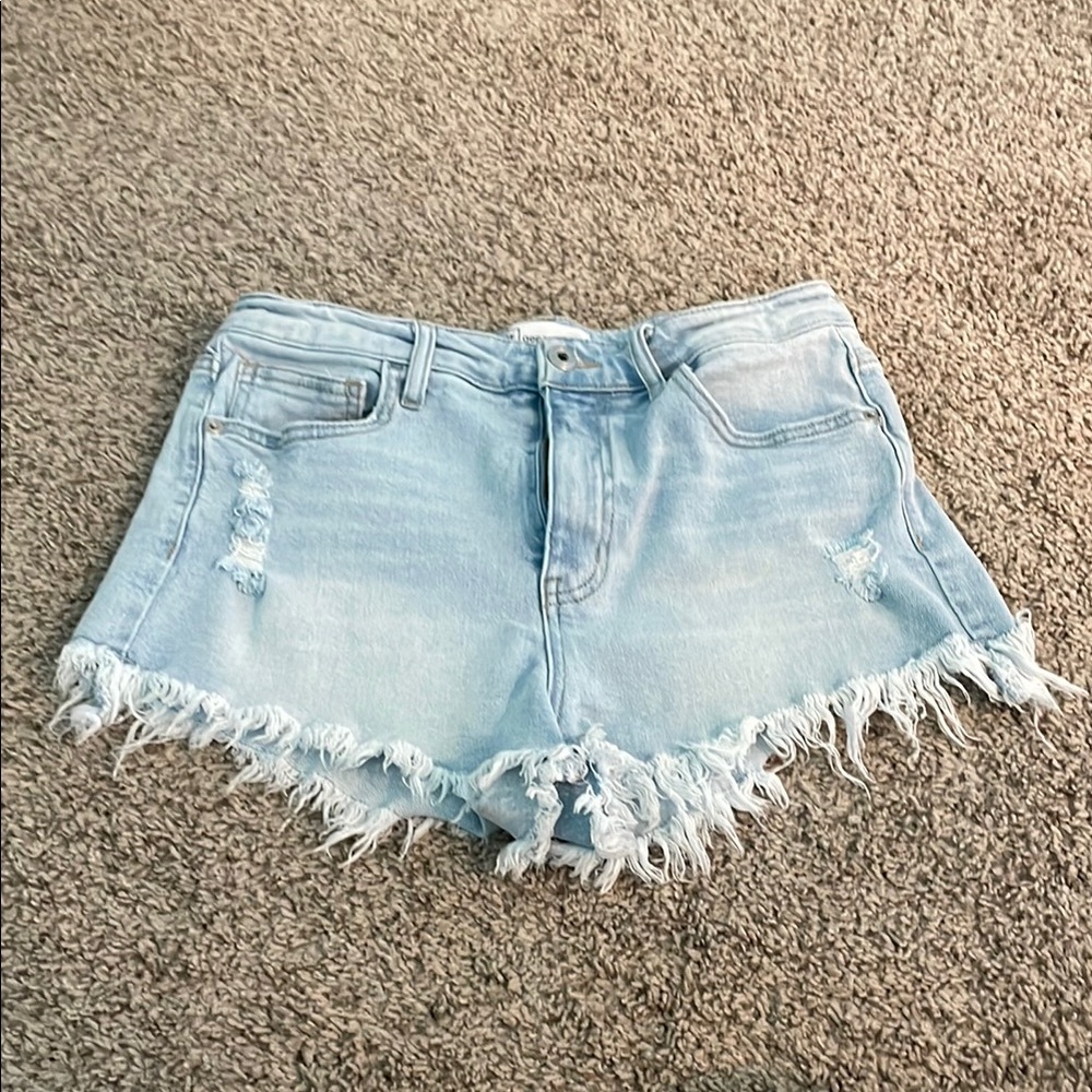 Frayed Hem Light Blue Denim Shorts